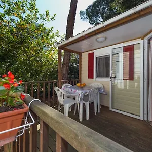 Diana & Josip Mobile Homes Park za odmor