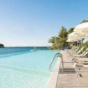 Hotel Crvena Luka, Biograd Na Moru