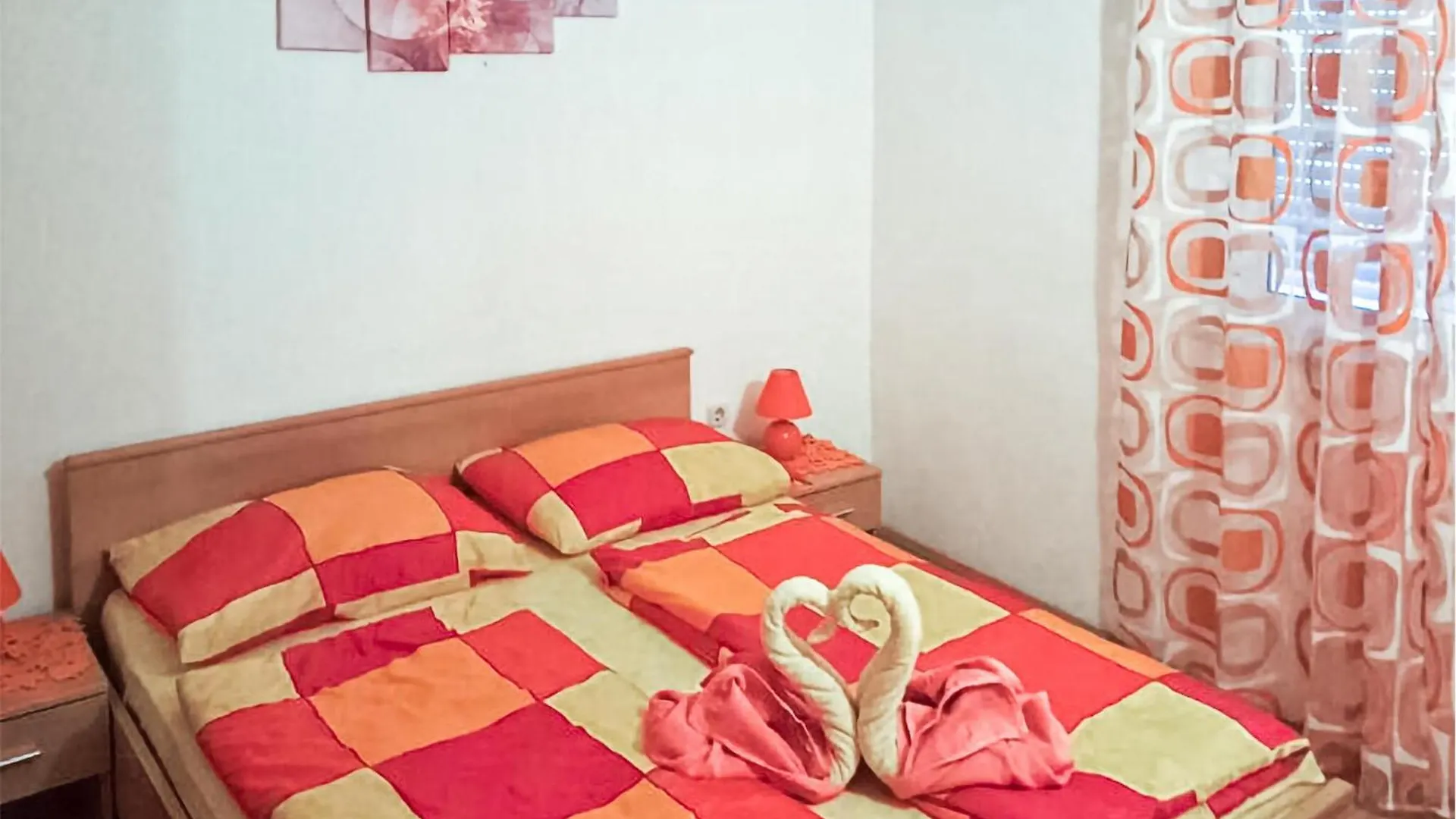 2 Bedroom Cozy Apartment In Biograd Biograd Na Moru